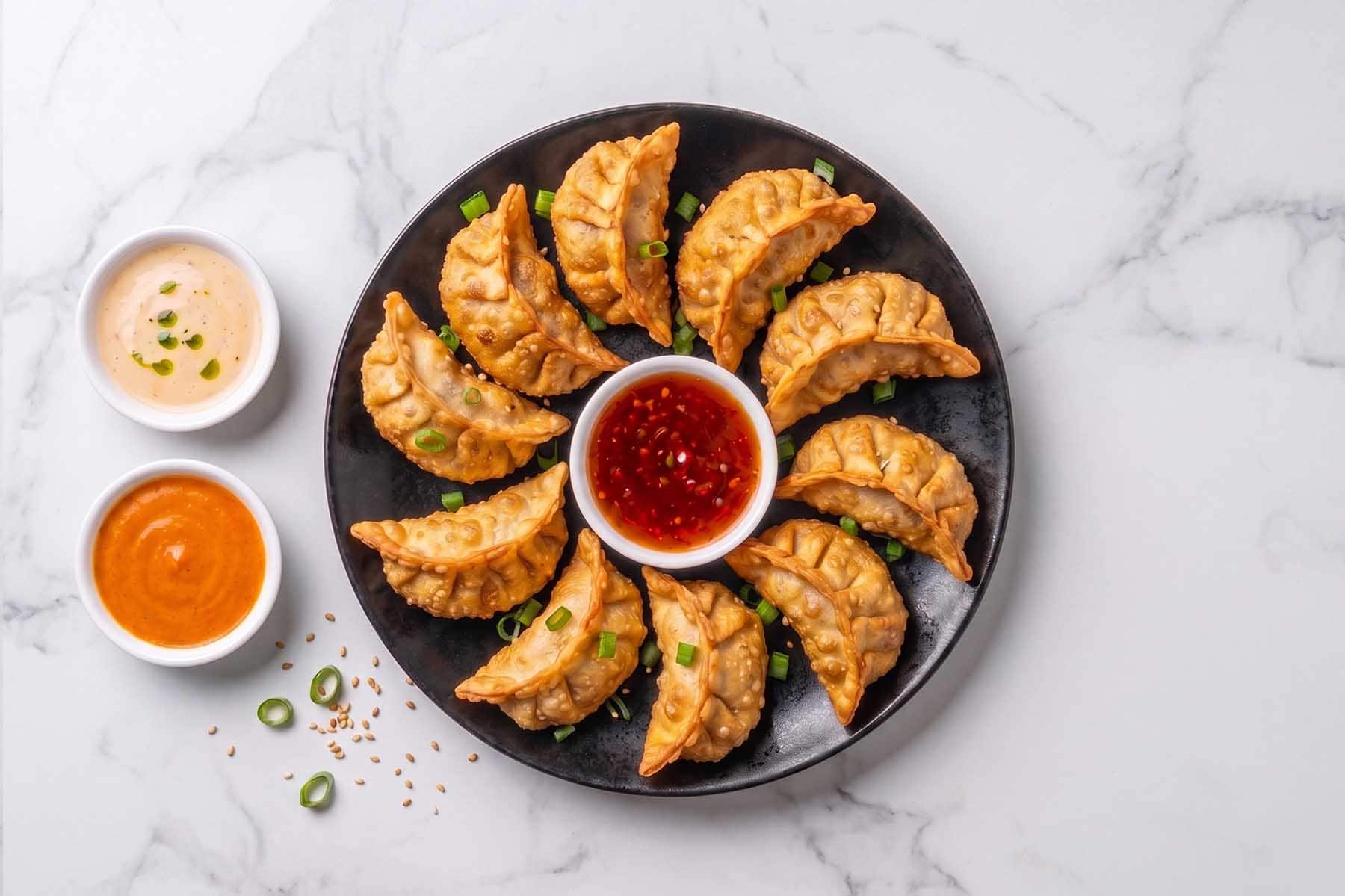 Classic Veg Fried Momos [10 Pieces]
